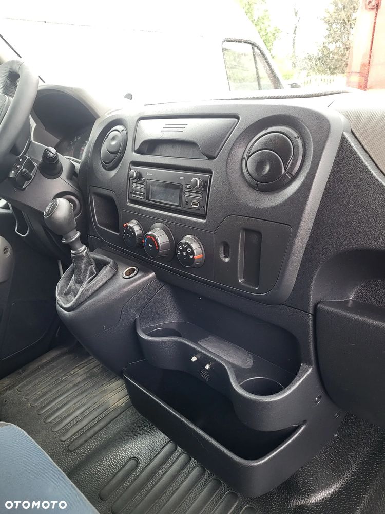 Renault Master - 13
