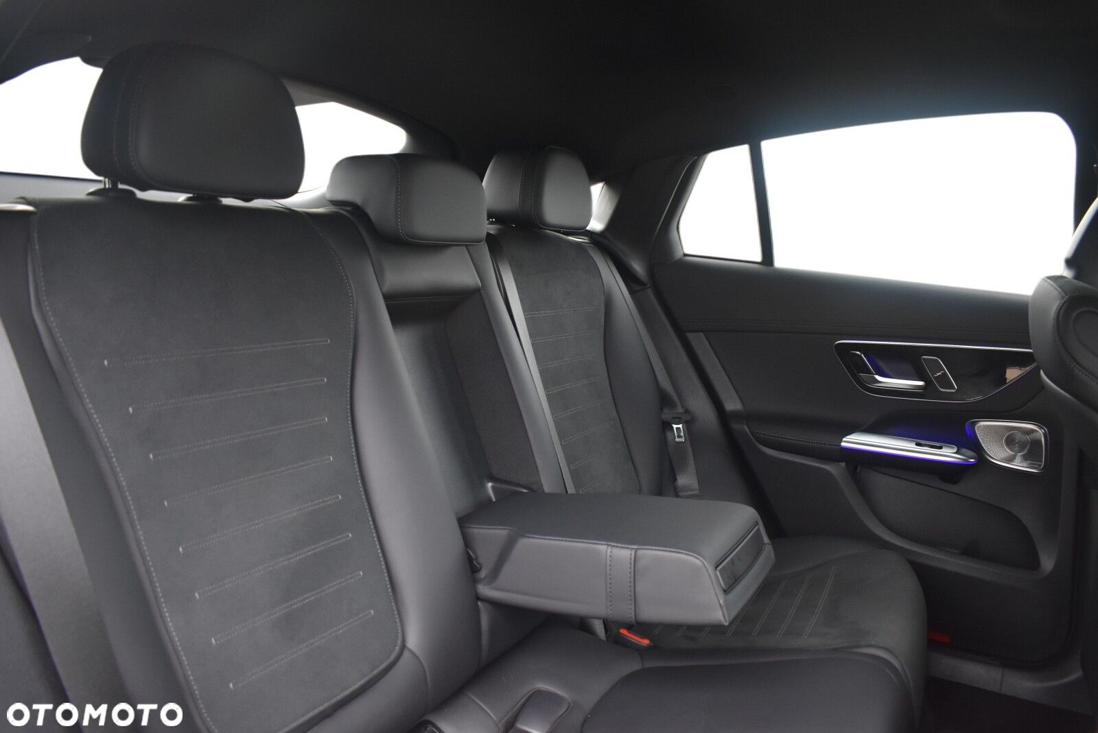 Mercedes-Benz GLC - 9