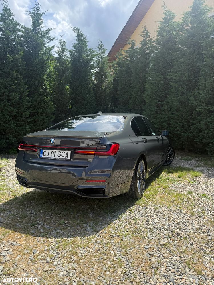 BMW Seria 7 740d xDrive MHEV - 5