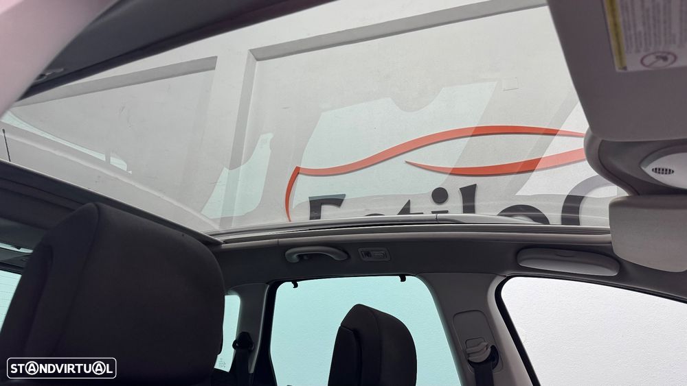 Peugeot 308 SW 1.6 HDi Sport CVM6 - 21