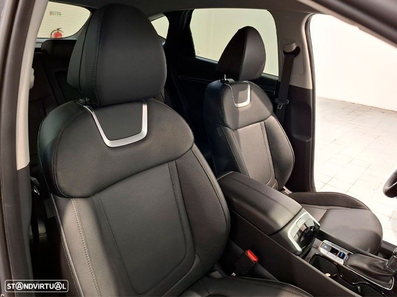 Hyundai Tucson 1.6 CRDi Vanguard DCT - 9