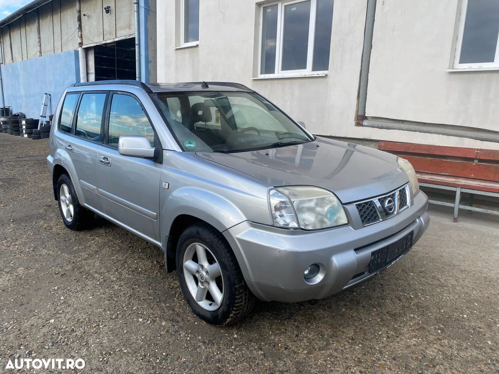 Dezmembrez piese Nissan X Trail T30 - 2