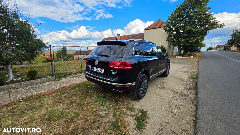 Volkswagen Touareg - 4