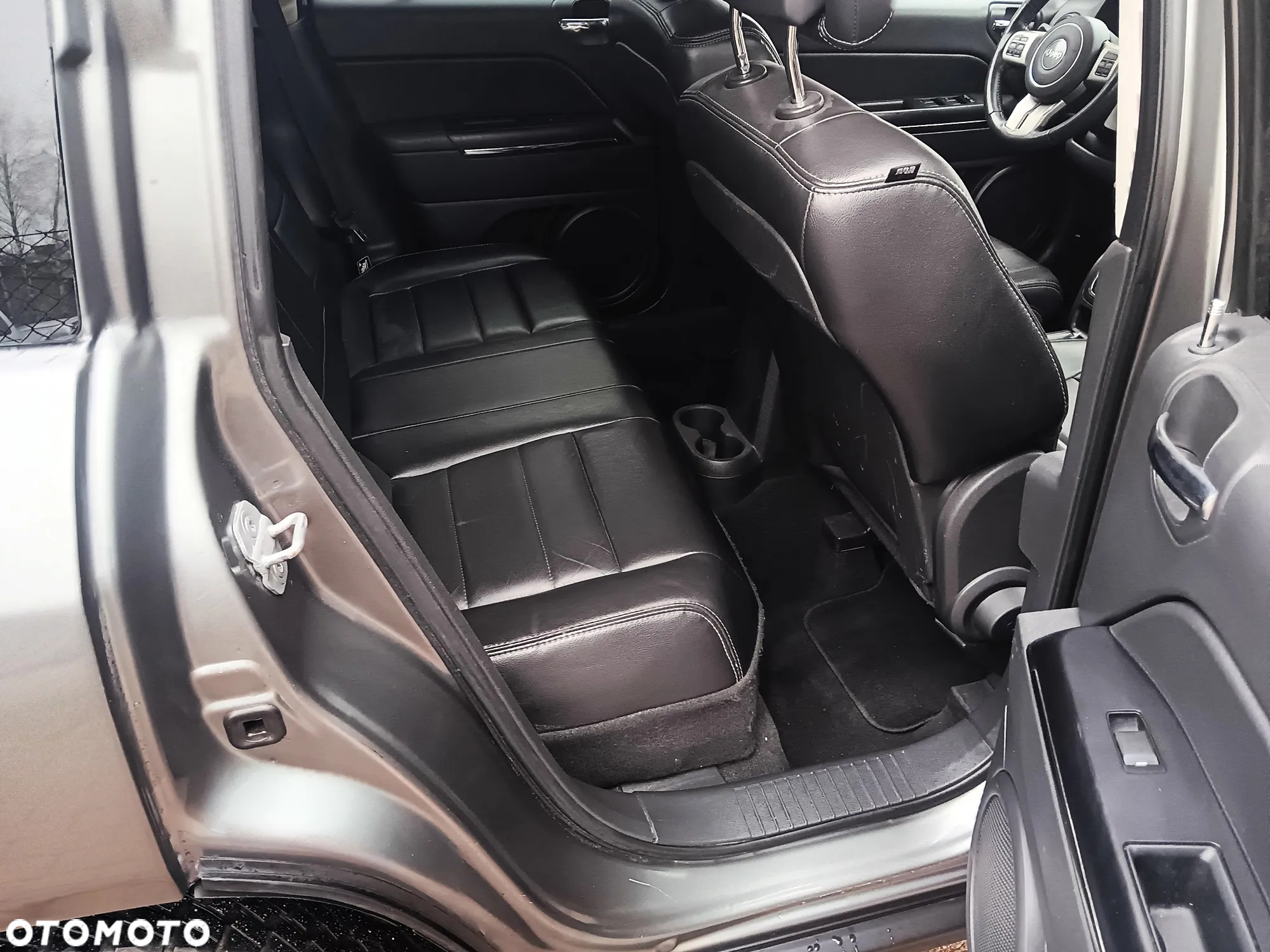 Jeep Compass - 13