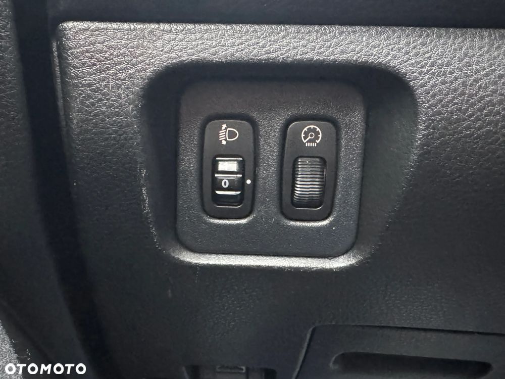 Mitsubishi Lancer 1.6 Comfort - 25