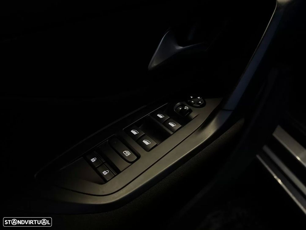 Peugeot 308 1.5 BlueHDi Active Pack - 21