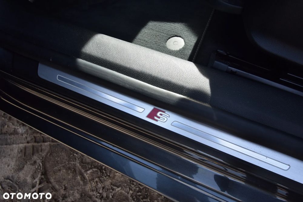 Audi A5 Sportback 40 TDI quattro S tronic S line - 11