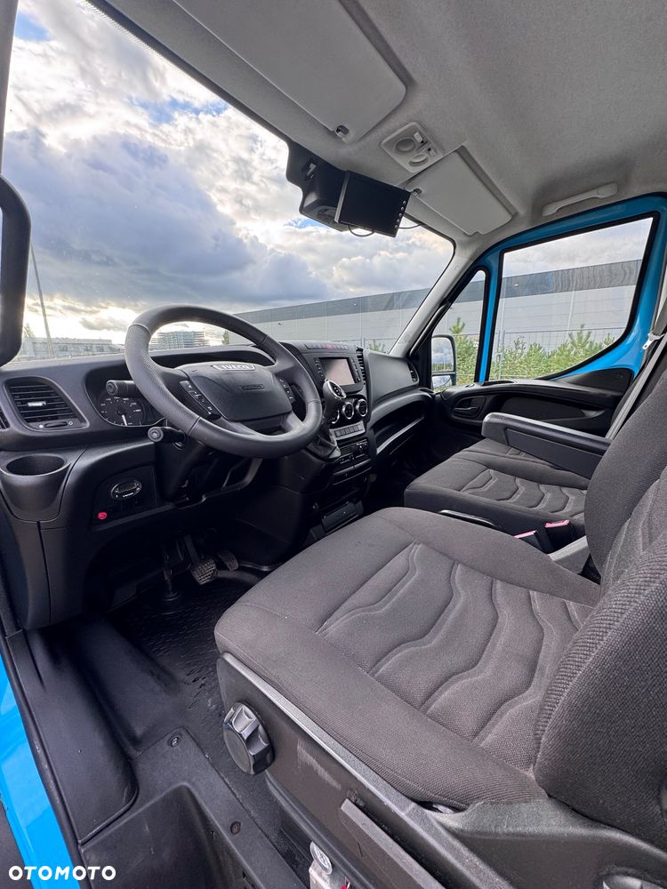 Iveco Daily 70c 180 Pomoc drogowa Autolaweta - 33