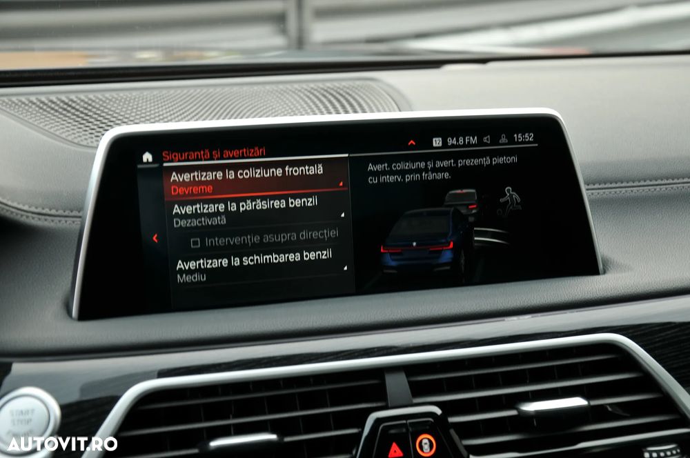 BMW Seria 7 730d xDrive MHEV - 17