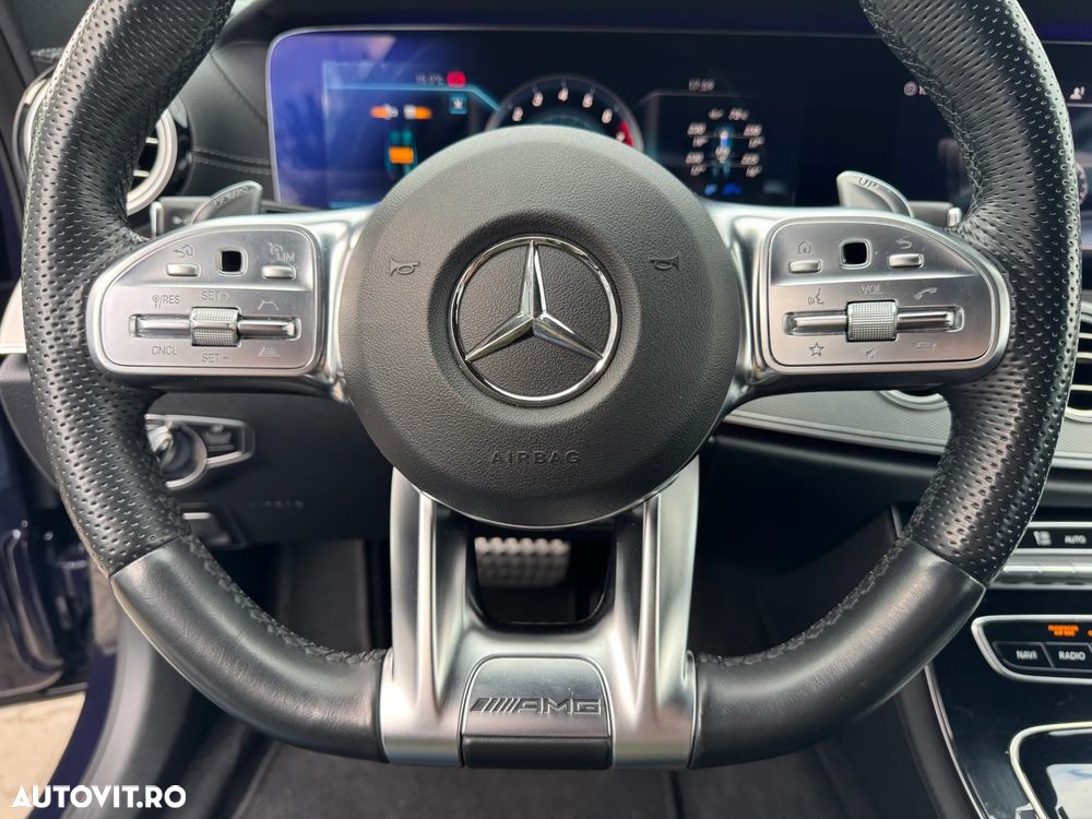 Mercedes-Benz E 53 AMG 4Matic T-Modell AMG Speedshift 9G-TCT - 25