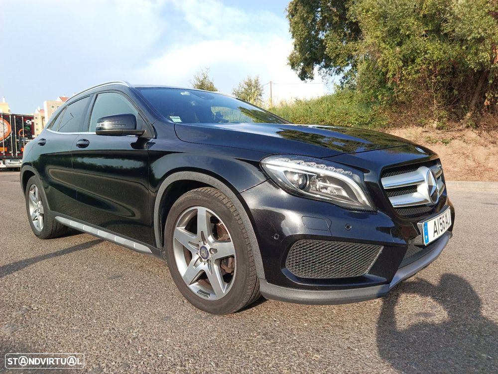 Mercedes-Benz GLA 200 d AMG Line - 1