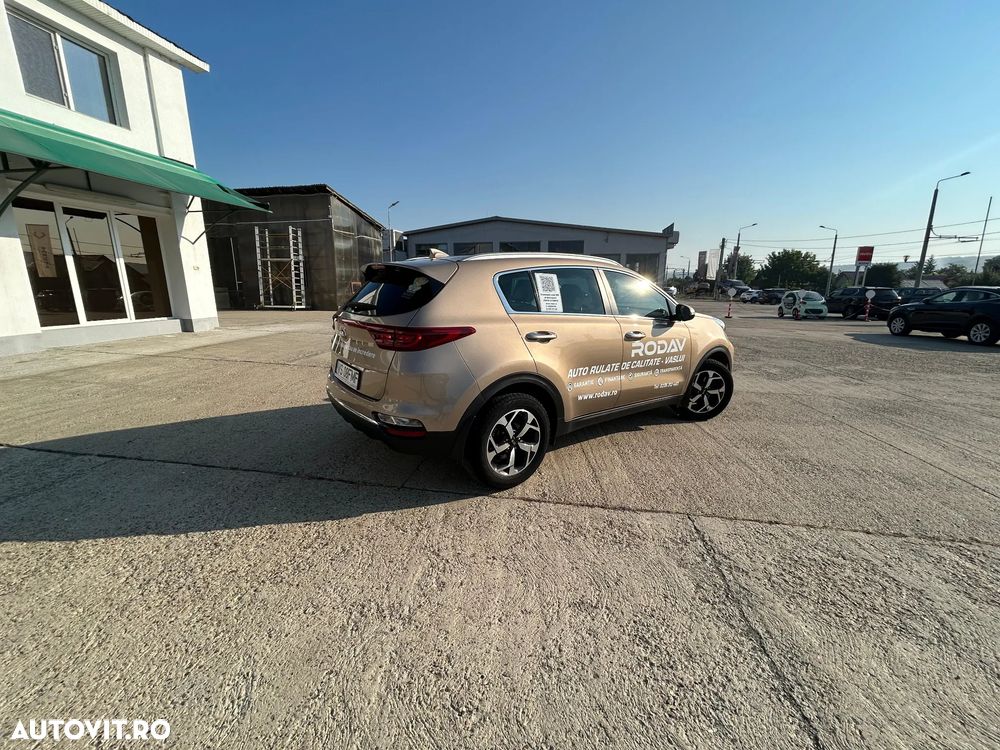 Kia Sportage 1.6 GDI 6MT 4x2 Style - 5
