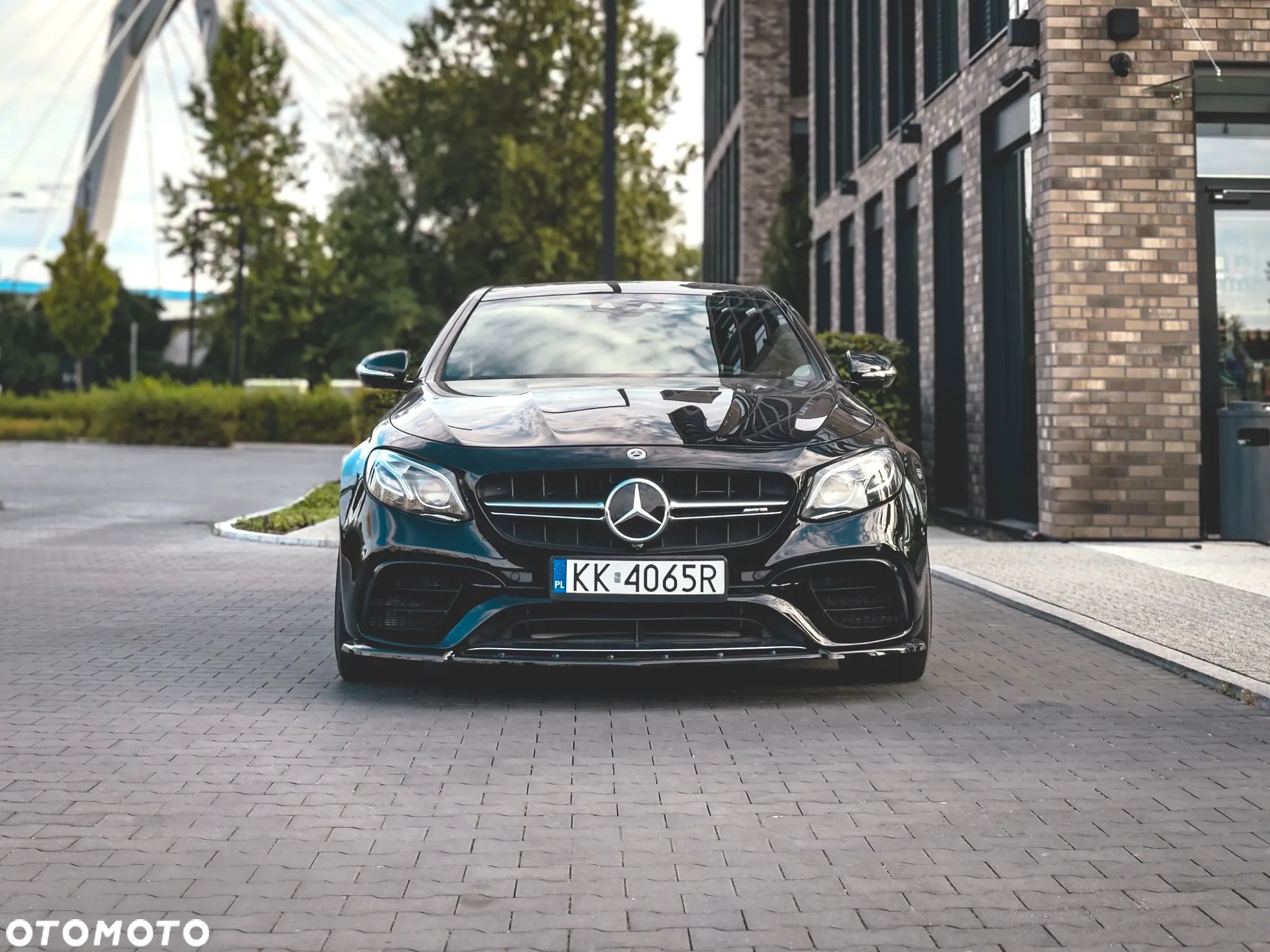 Mercedes-Benz Klasa E AMG 63 S 4Matic+ T AMG Speedshift MCT-9G - 1