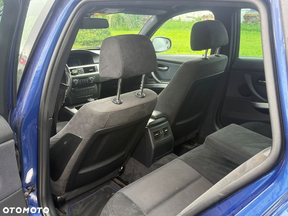 BMW Seria 3 320d xDrive Sport Line - 11