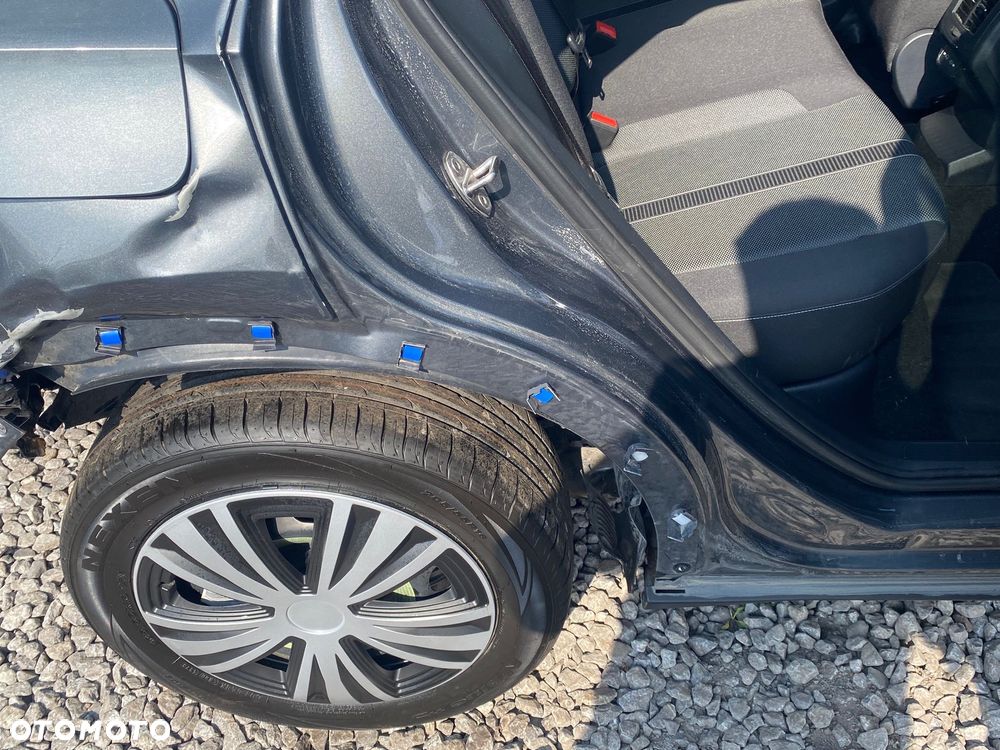 Volkswagen T-Roc 1.5 TSI Special Edition DSG - 13