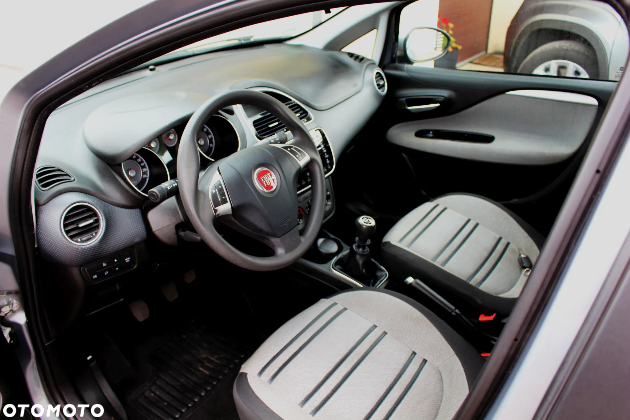 Fiat Punto Evo 1.4 8V Dynamic - 10