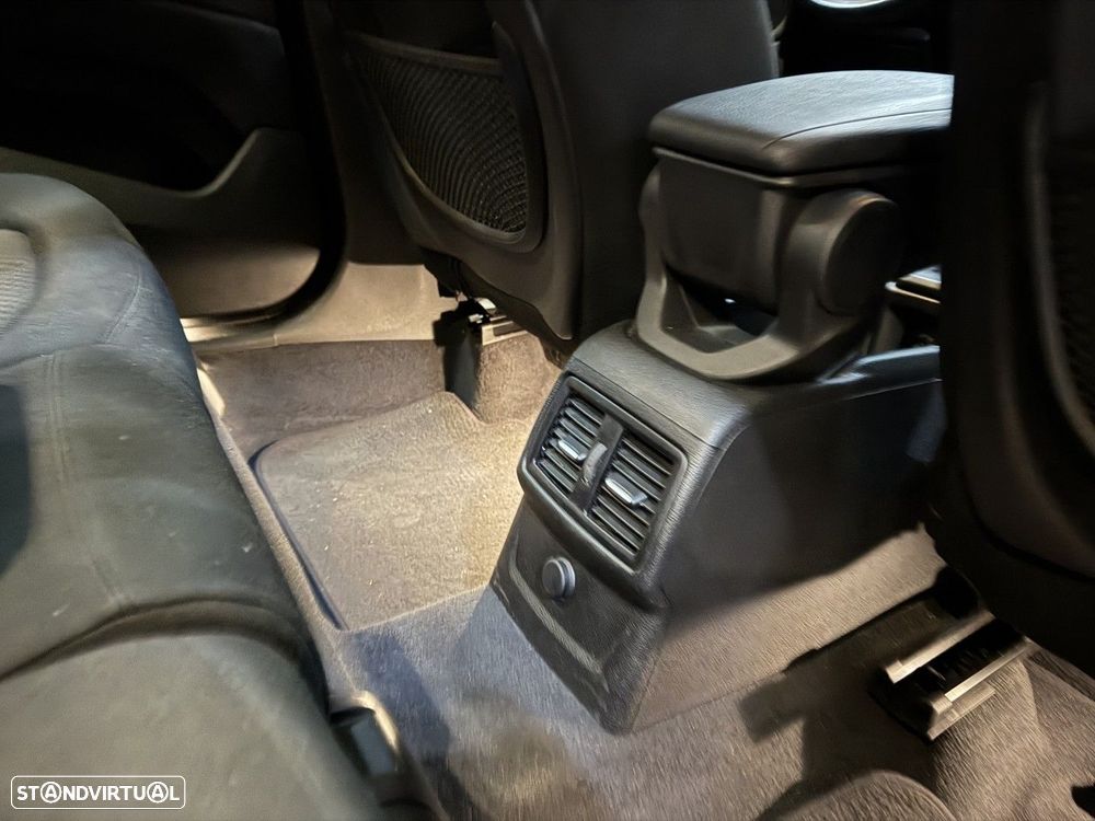 BMW X1 16 d sDrive - 44