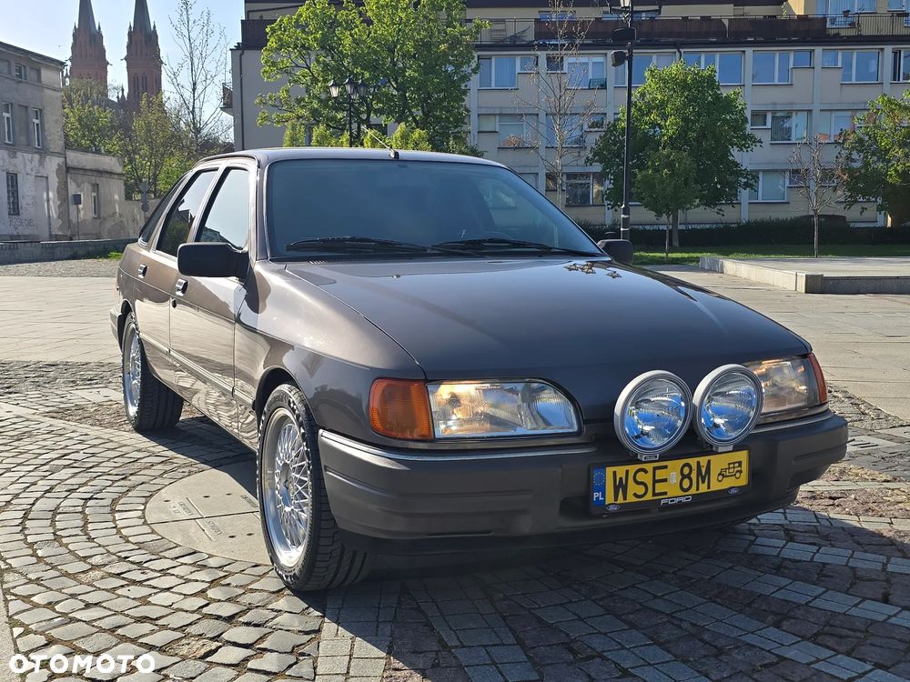 Ford Sierra - 4