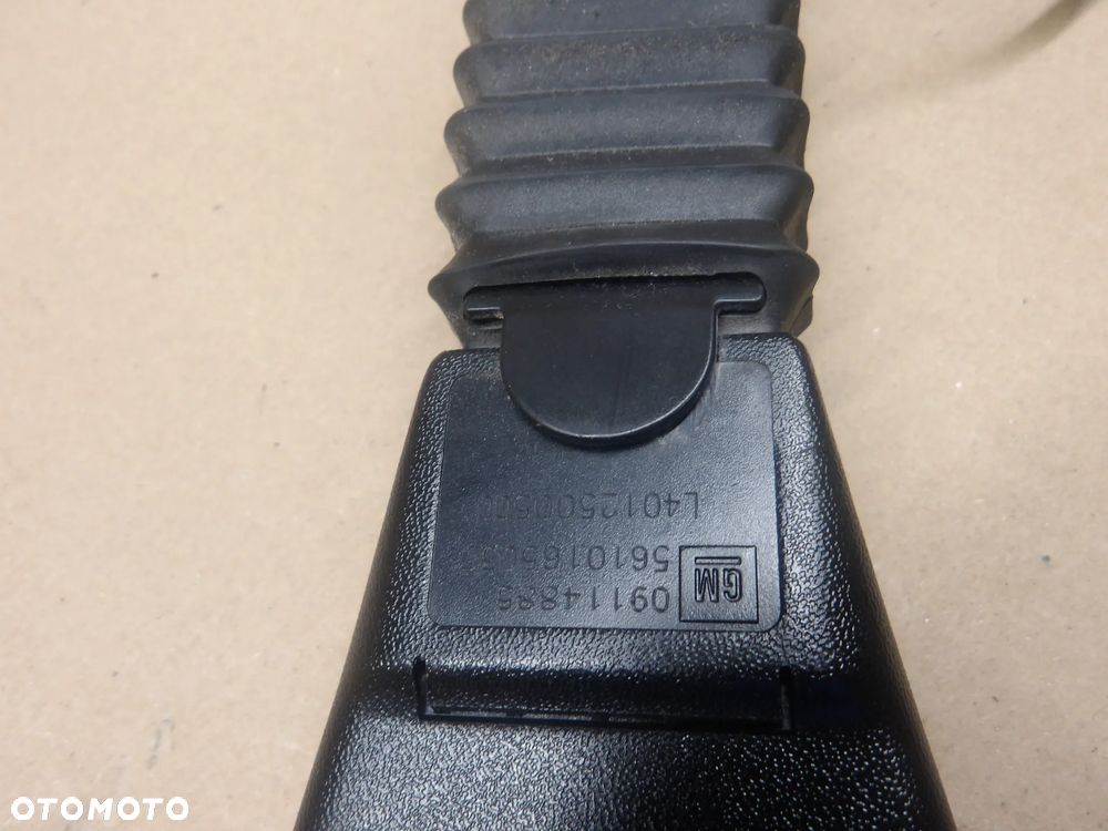 OPEL CORSA C 00-03 1.2B ZAPINKA NAPINACZ PASA PRAWY LEWY PRZÓD - 10