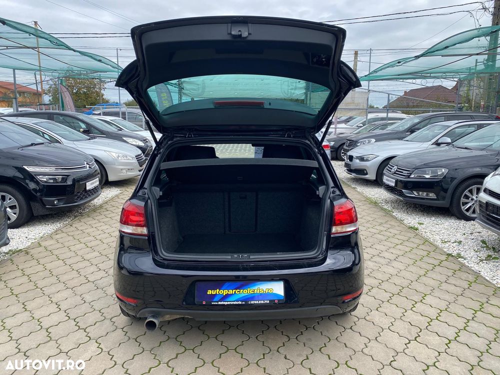 Volkswagen Golf - 12