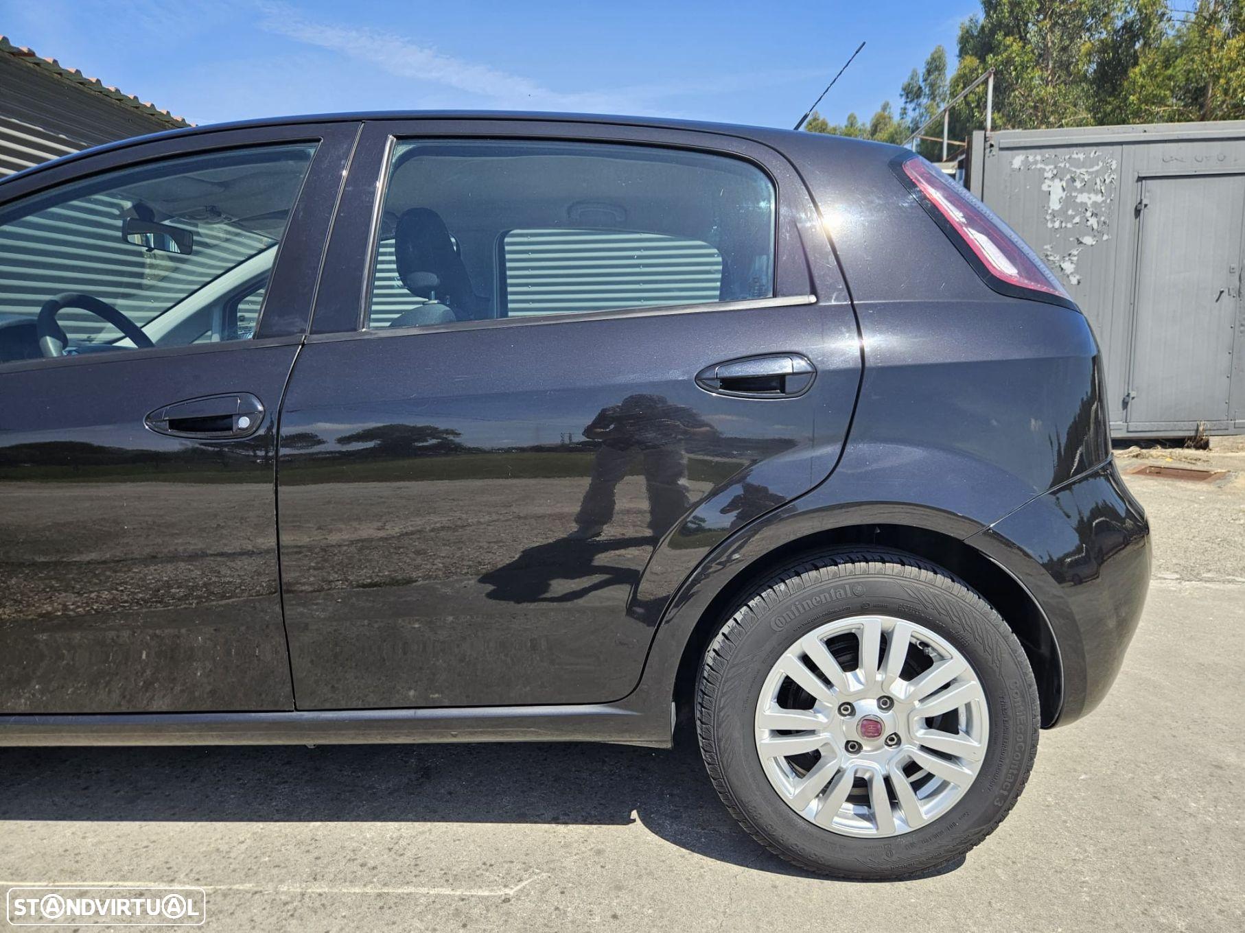 Fiat Punto 1.3 M-Jet Lounge S&S - 15