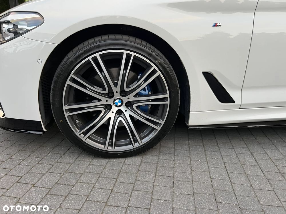 BMW Seria 5 530i xDrive M Sport sport - 25