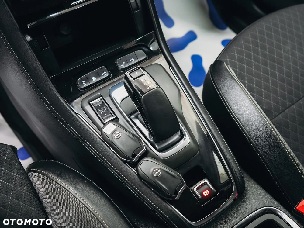 Opel Grandland X 1.6 DI Start/Stop INNOVATION - 26