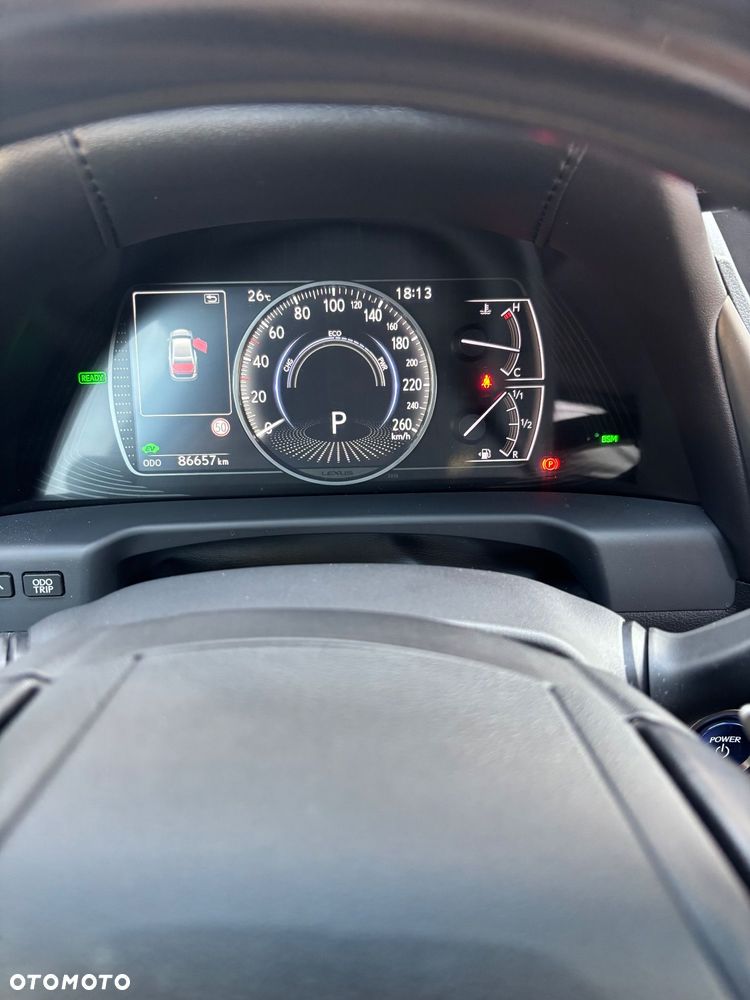 Lexus ES - 8