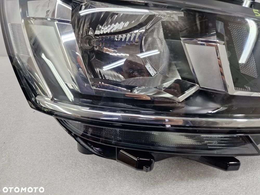 VW T6.1 T6 LIFT 19- PRAWA ZWYKŁA LAMPA PRZEDNIA PRZÓD , NR 7L1941006B , NR AUKCJI LA509 - 4