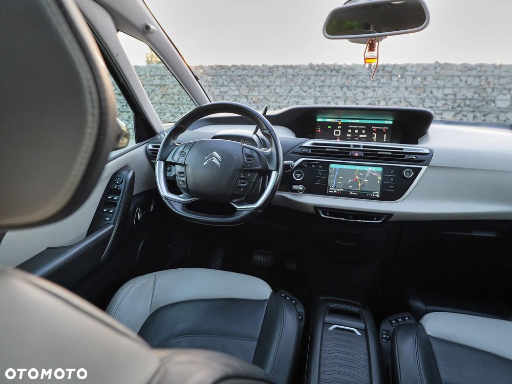 Citroën C4 Picasso 1.6 THP Shine S&S EAT6 - 22
