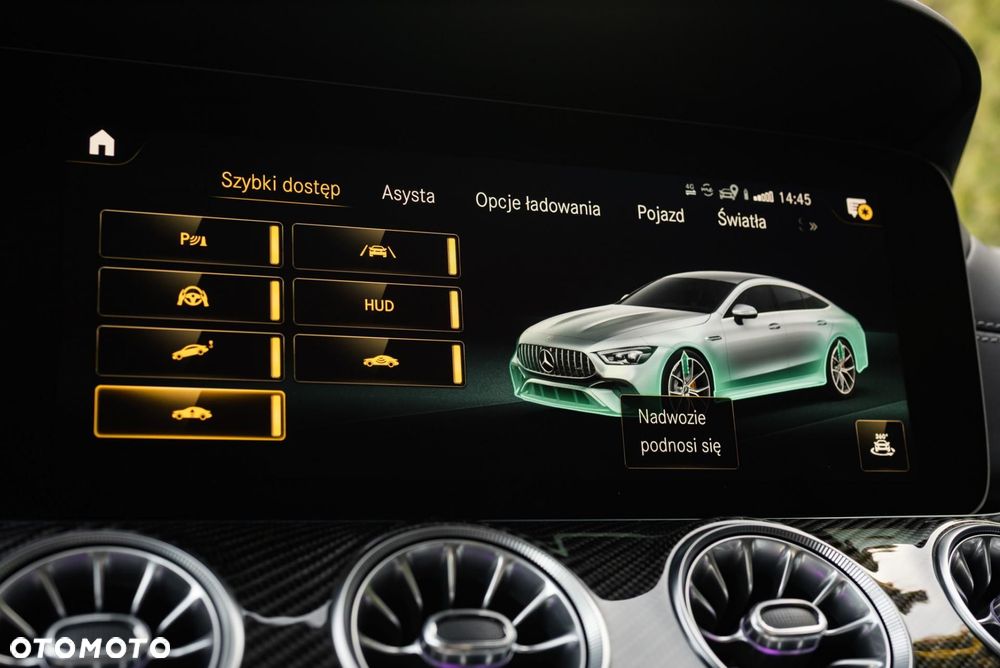 Mercedes-Benz AMG GT - 22