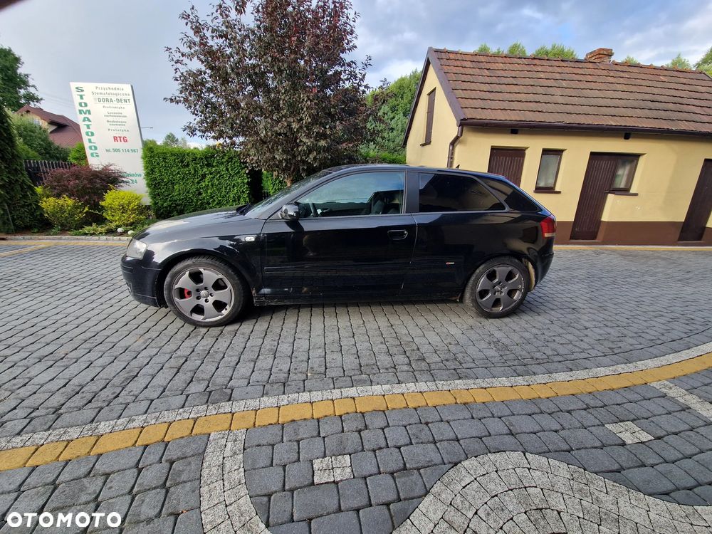 Audi A3 3-drzwiowe 2.0 TDI DPF S line Sportpaket - 2