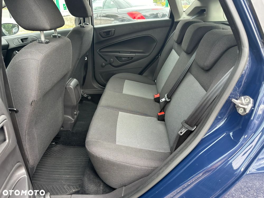 Ford Fiesta - 27