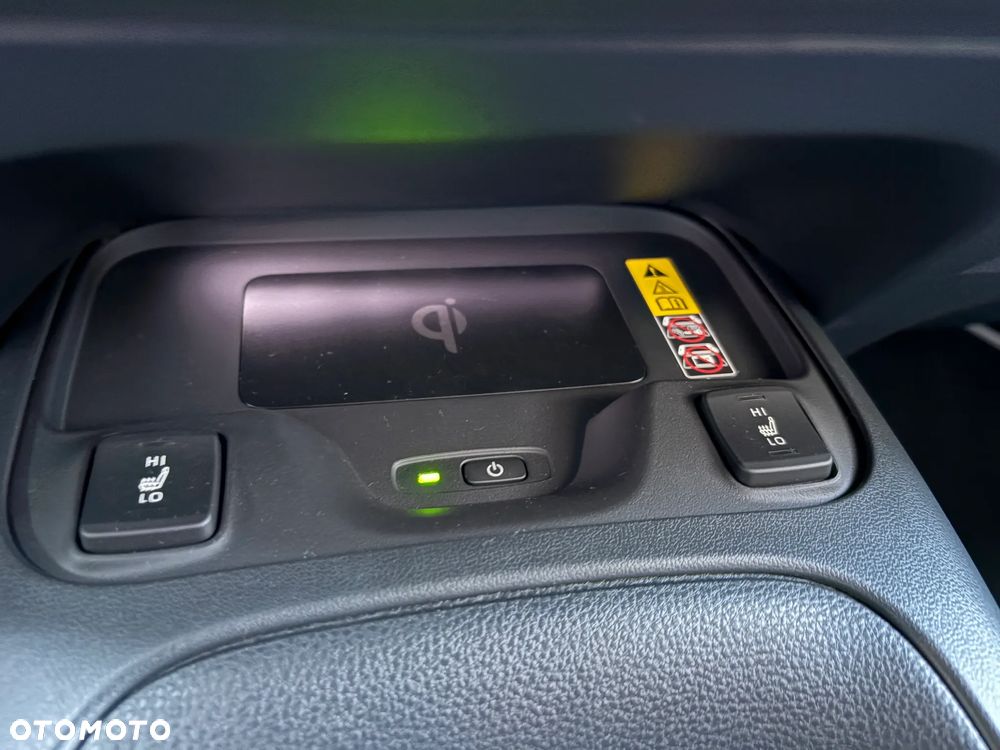 Toyota Corolla 1.8 Hybrid Style - 20