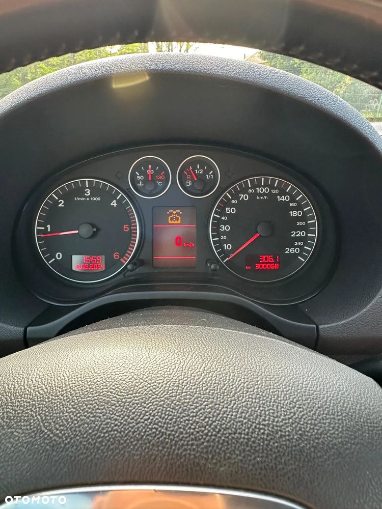 Audi A3 2.0 TDI DPF Quattro Ambition - 7