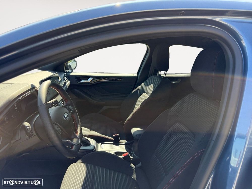 Ford Focus 1.0 EcoBoost MHEV ST-Line X Aut. - 9