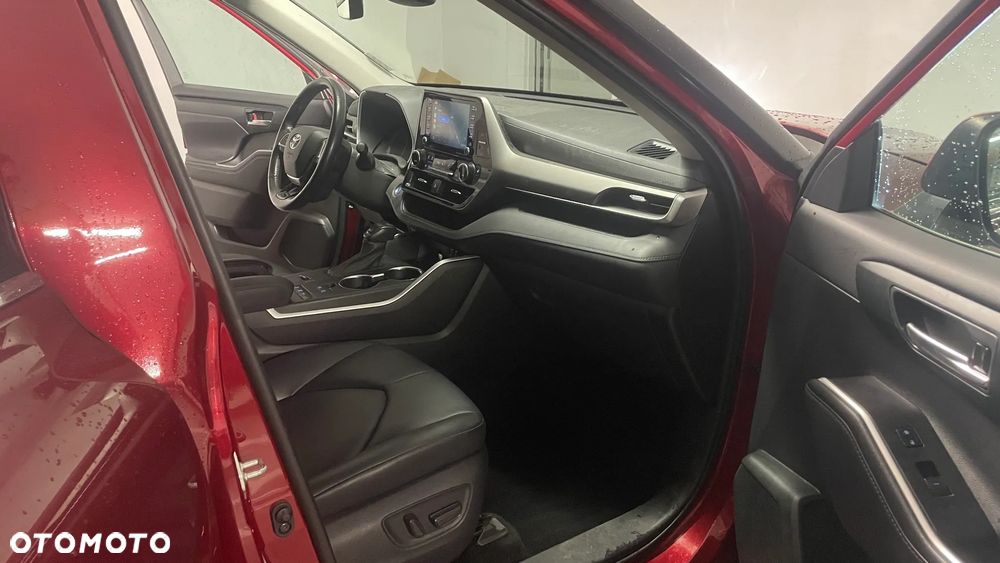 Toyota Highlander - 6