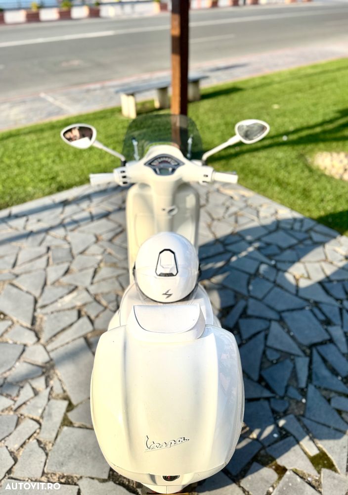Piaggio Vespa - 8