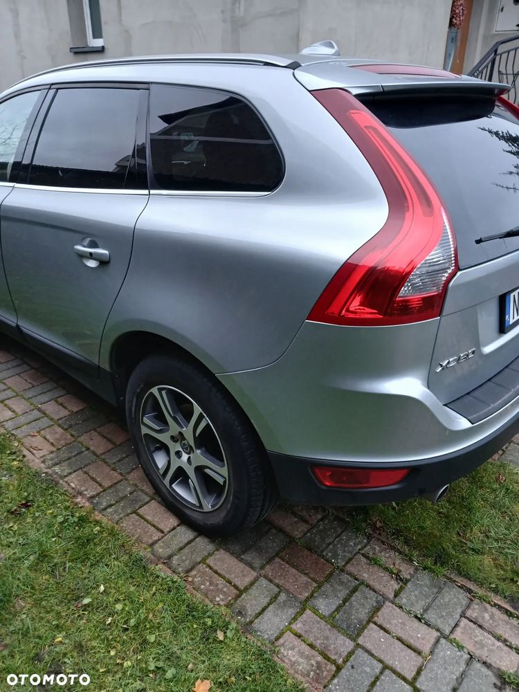 Volvo XC 60 D5 AWD Base - 7
