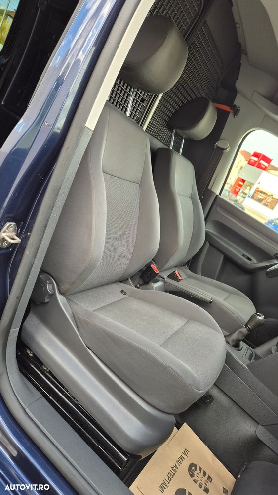 Volkswagen Caddy - 9