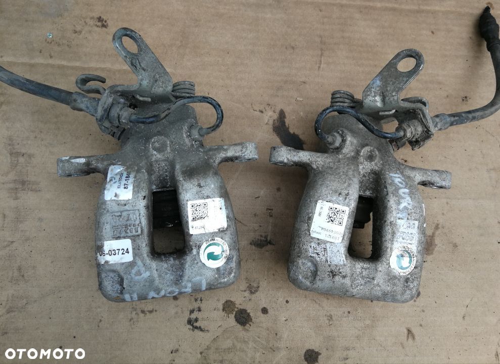 Zacisk hamulcowy tył lewy prawy Touran Octavia II Leon II - 1