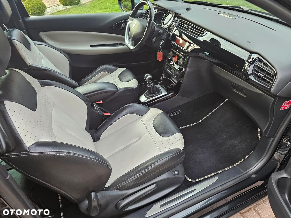 Citroën DS3 THP 155 Ultra-Prestige - 10
