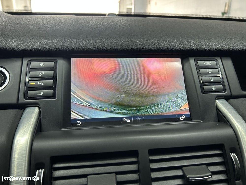 Land Rover Discovery Sport 2.0 D AWD SE - 13