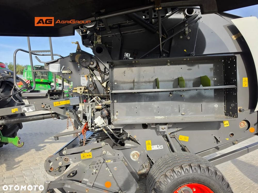Claas Variant 380 RF PRO - 10