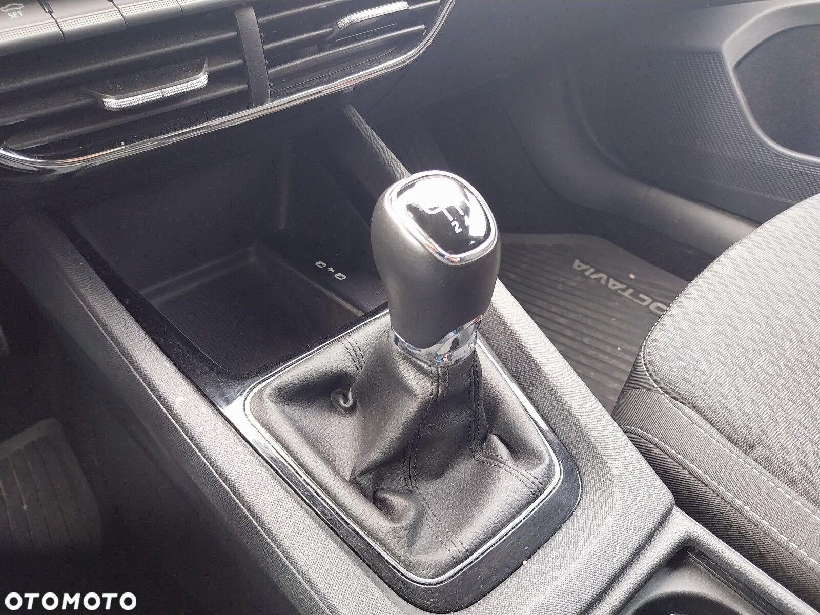 Skoda Octavia - 30