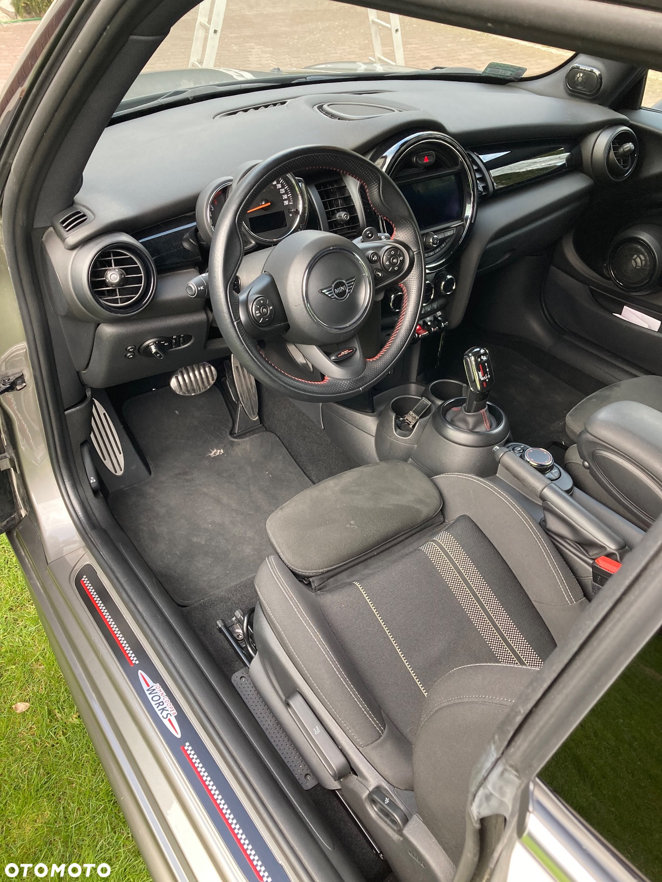 MINI John Cooper Works - 17
