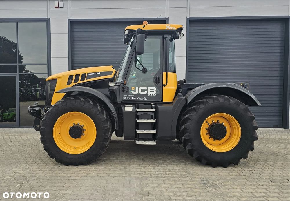 JCB FASTRAC 3230 XTRA - 6