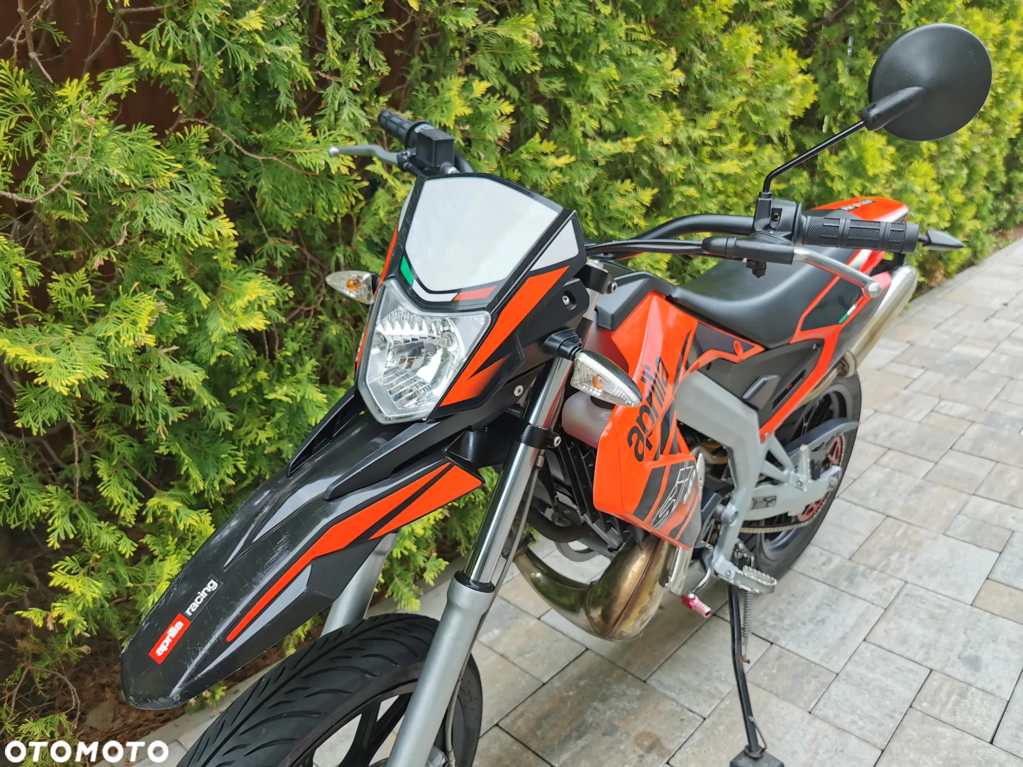 Aprilia SX - 11