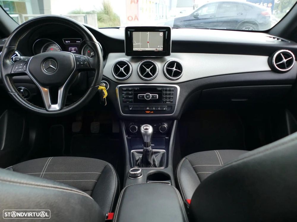 Mercedes-Benz GLA 180 CDi Urban - 33
