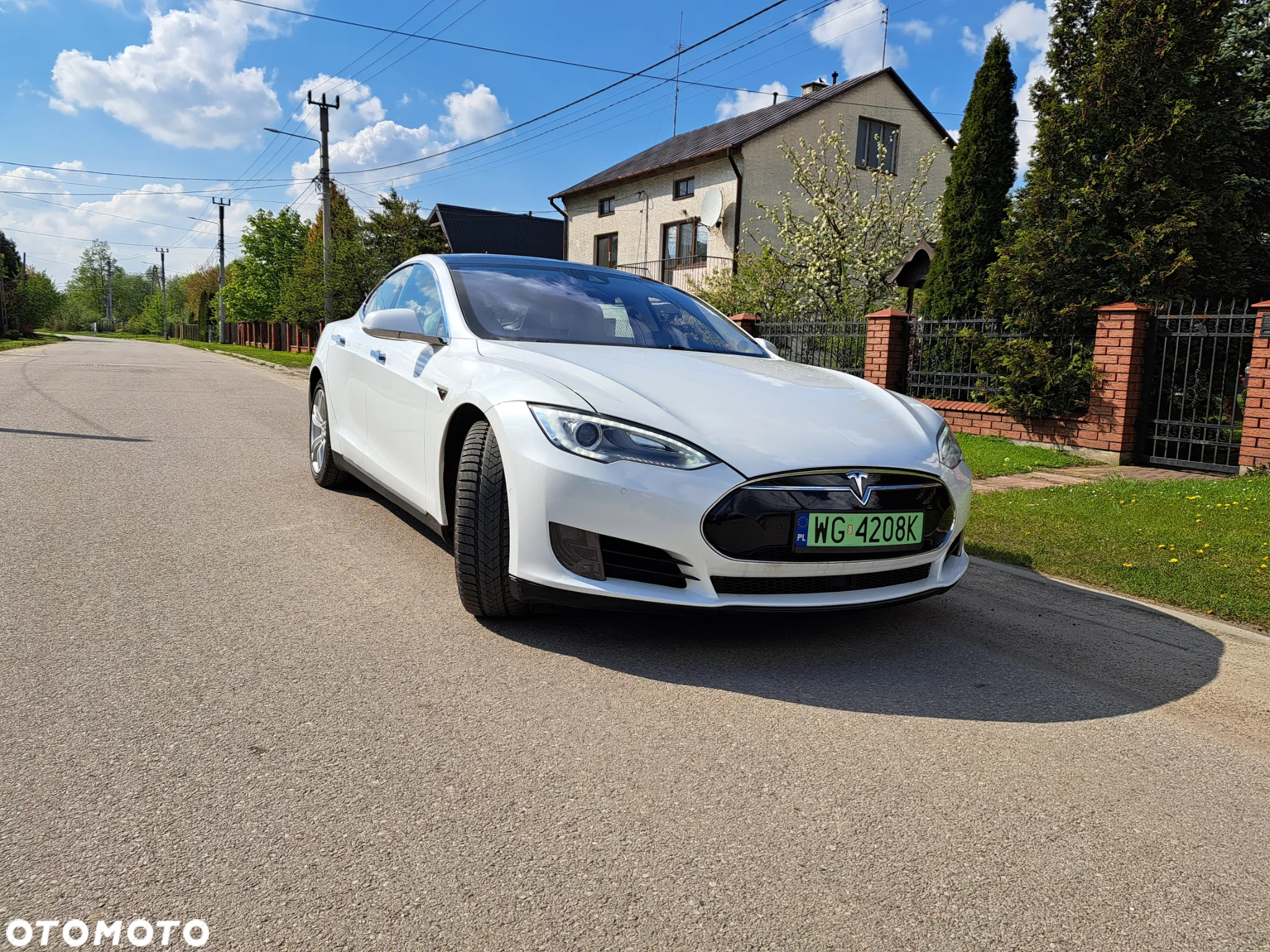 Tesla Model S Long Range Plus - 2